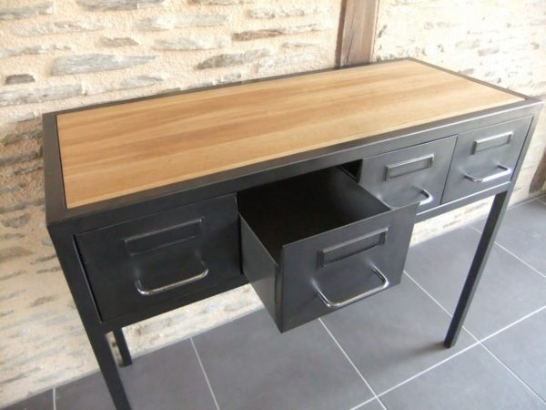 console d 'entrée en acier et bois