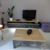 un meuble tv en acier et bois industriel