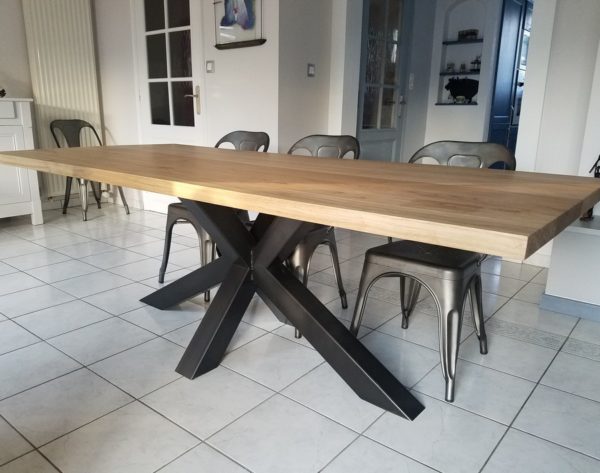 table de repas industrielle